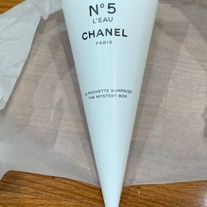 Chanel No. 5 - Chanel Mystery Box Factory 5